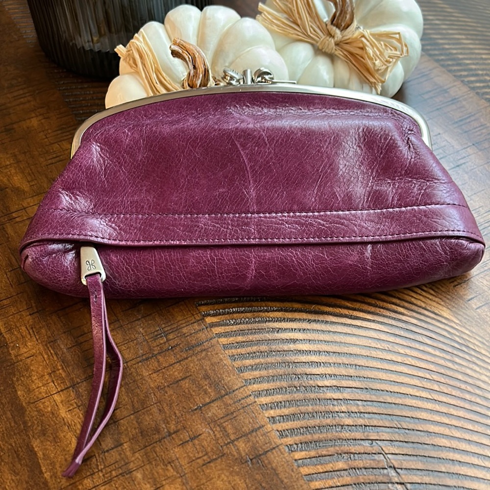 PLUM LEATHER HOBO CLUTCH WALLET
